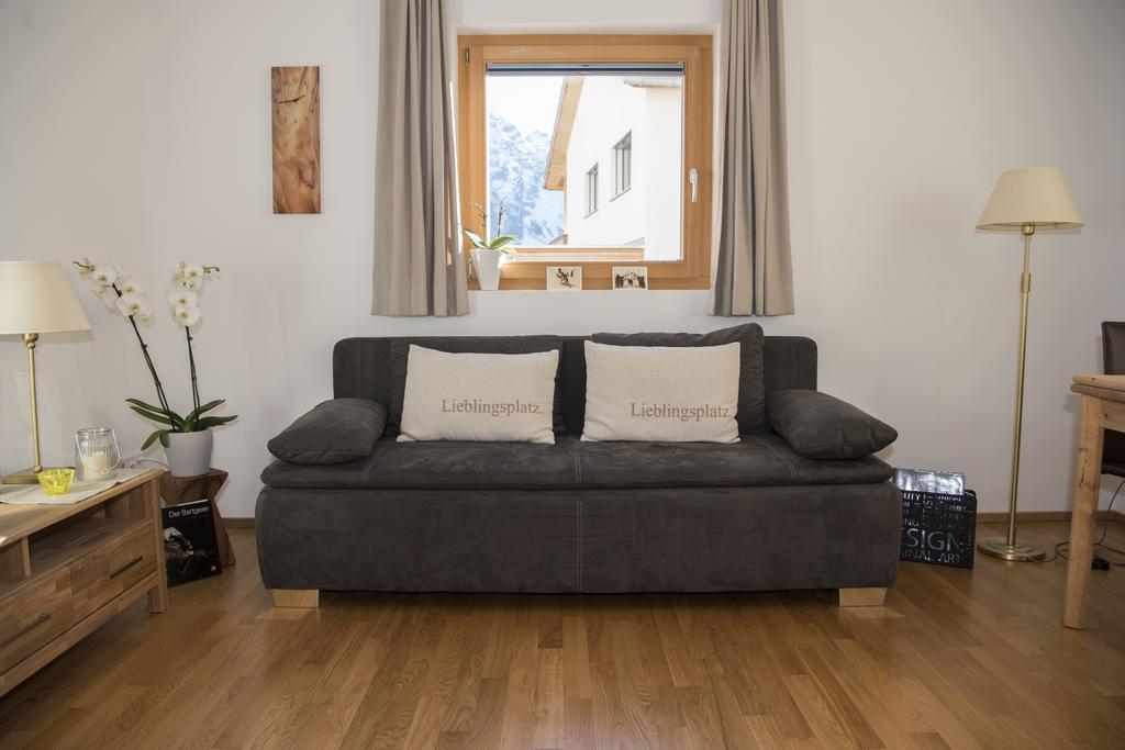 Ferienwohnung Fionas 267 Ftan Bagian luar foto